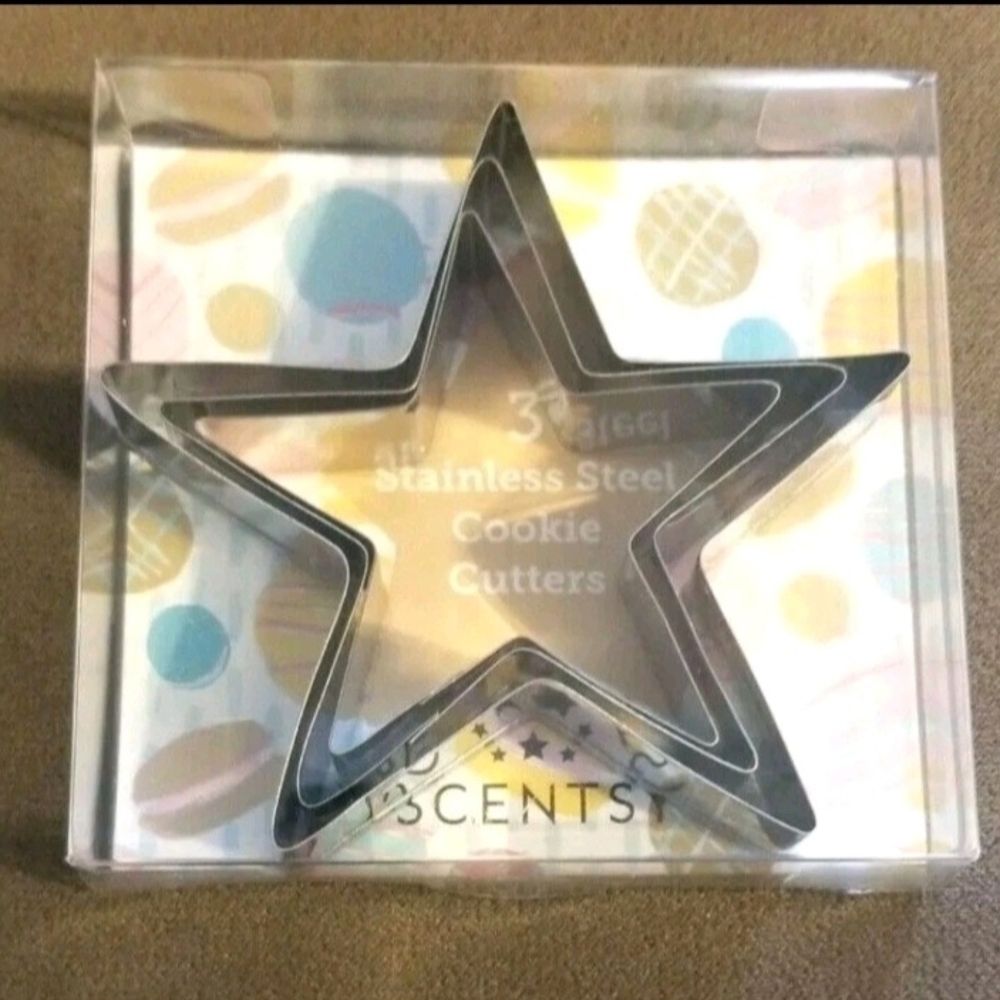 Scentsy Stainless Steel Star Cookie Cutters - Silver